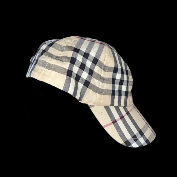 Burberry Check Pattern Hat - Picture 1 of 6